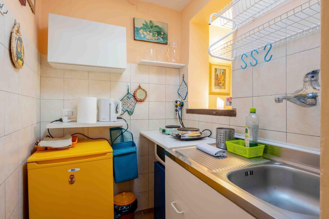 San Frediano Cozy Studio With Private Patio Florença Exterior foto